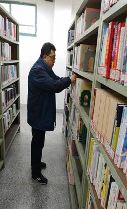 博庫(kù)書城現(xiàn)采圖書跟讀者見(jiàn)面啦