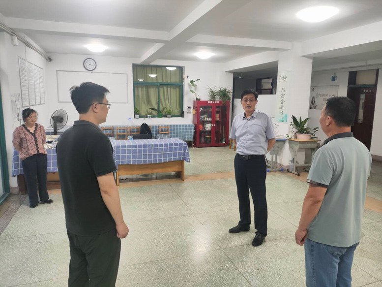 齊抓共管，打造良好育人環(huán)境